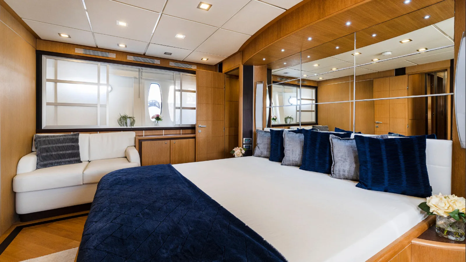 Bestboats ABACUS 70 AURI – Alquilar Barco Mallorca
