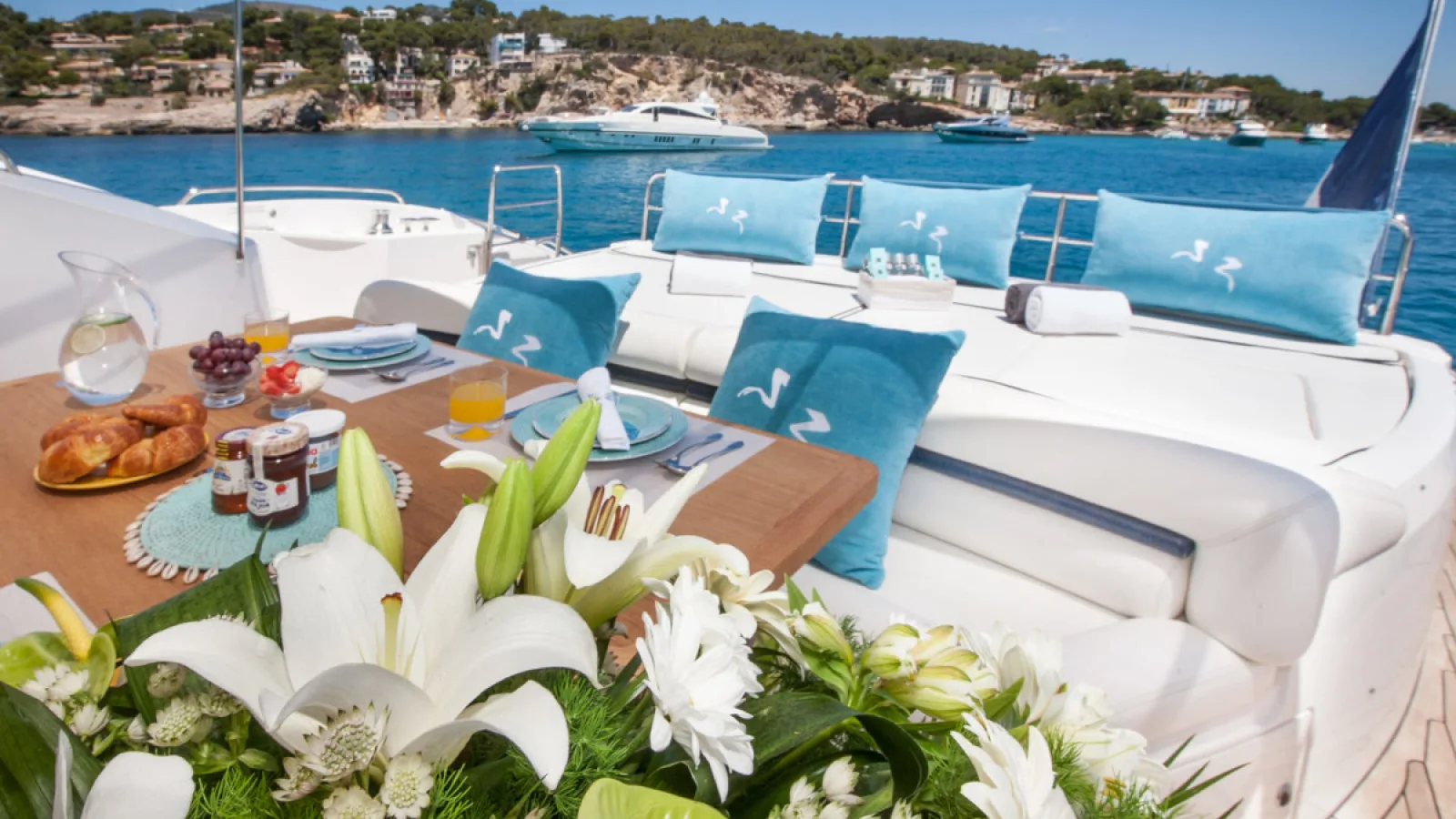 Bestboats SUNSEEKER PREDATOR 82 FROGGY – Exklusive Yacht Mallorca