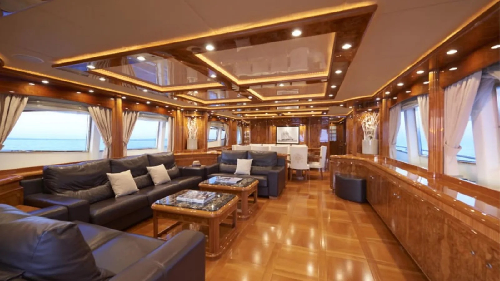 Bestboats ASTONDOA 102 GLX Kirios – Private Yacht Mallorca