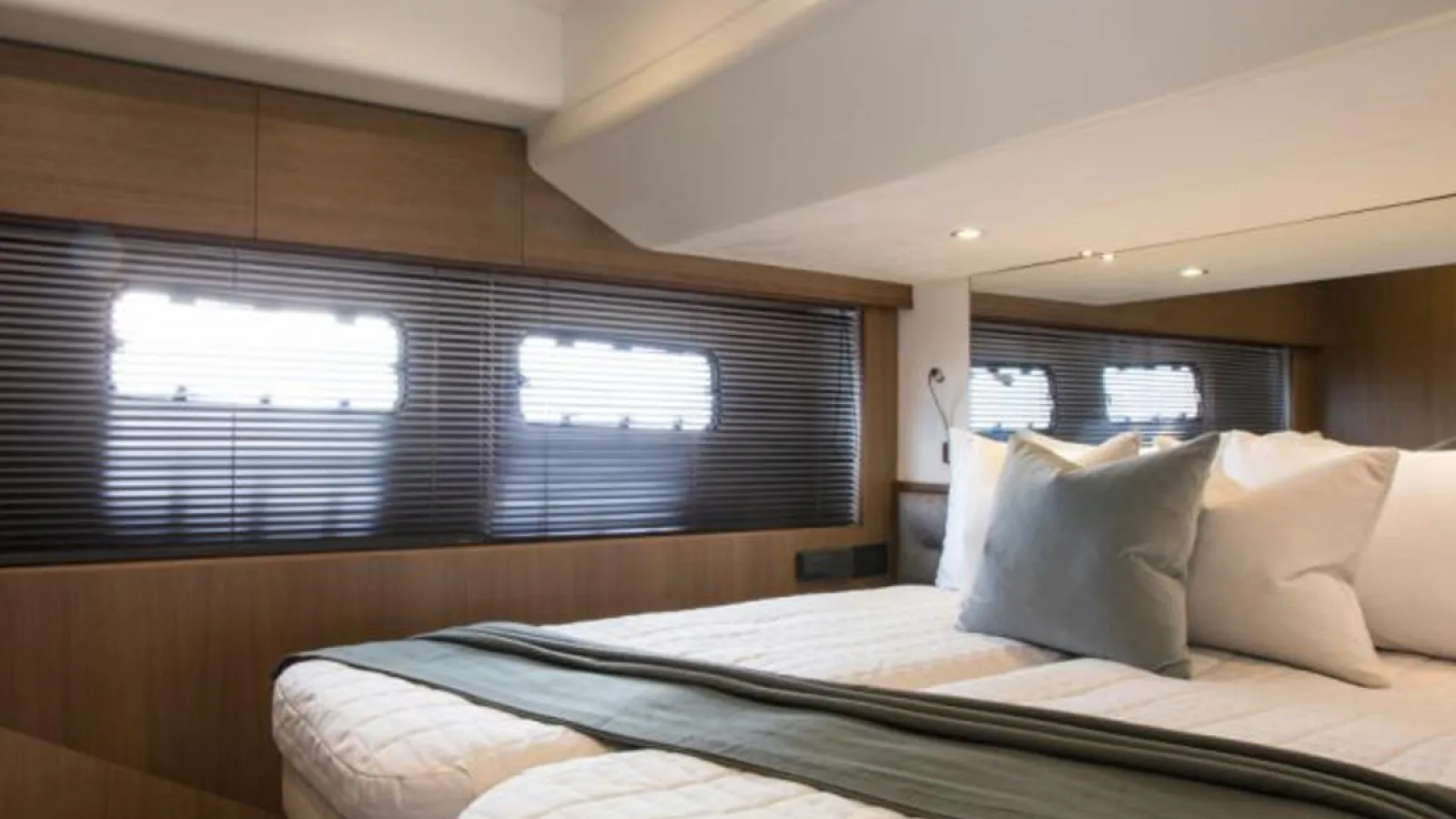 Bestboats PRINCESS 82 LA VIE – Yachtcharter Mallorca