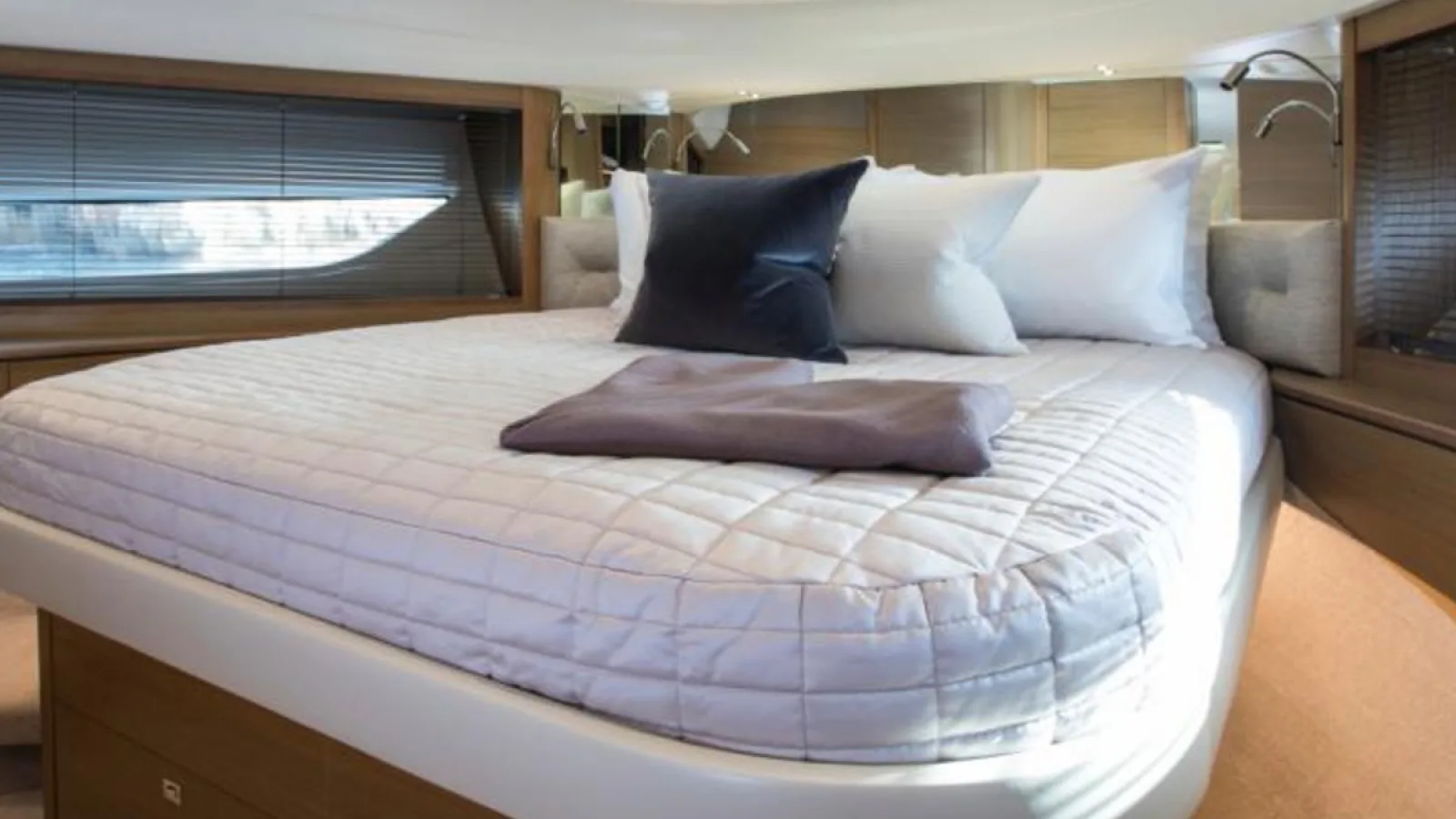 Bestboats PRINCESS 82 LA VIE – Luxusyacht mieten Mallorca