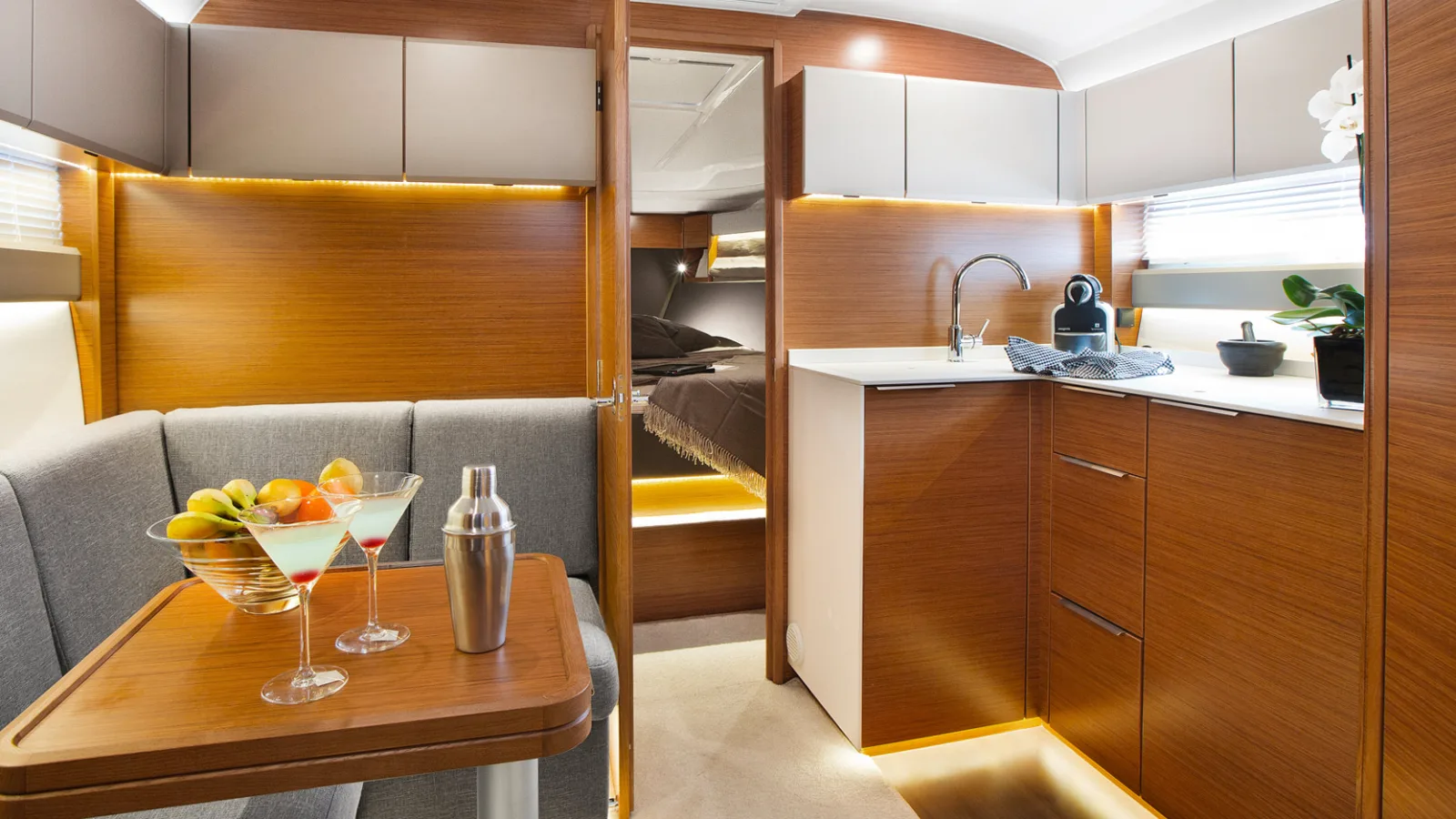 Bestboats BAVARIA S36 OPEN MARSIL – Yacht For Sale Mallorca