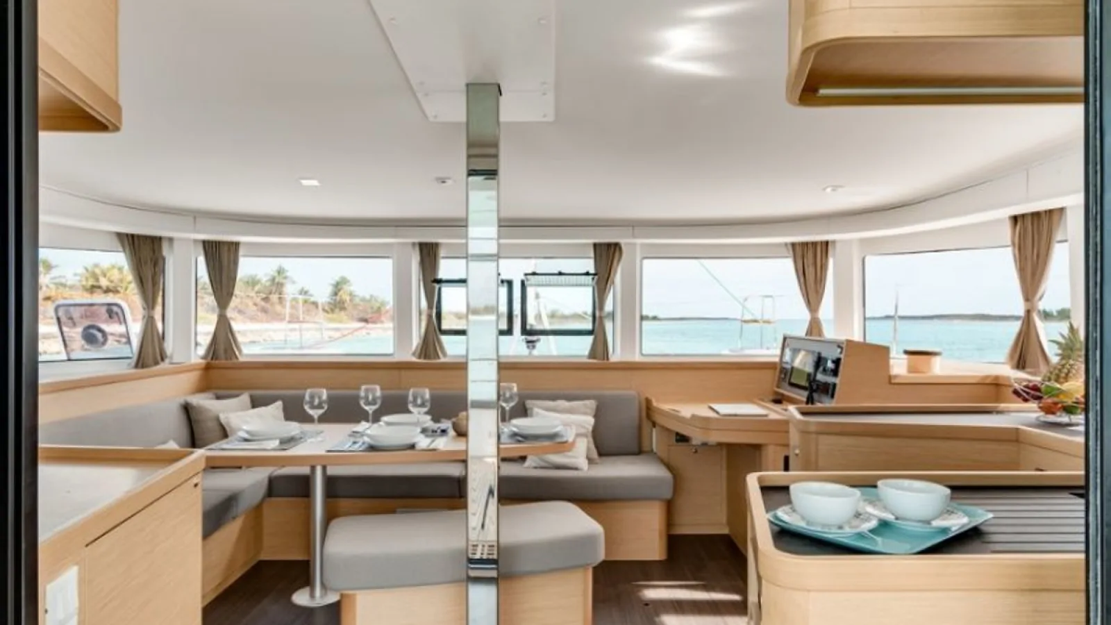 Bestboats LAGOON 42 Beta Serpentis – Katamaran Charter Mallorca