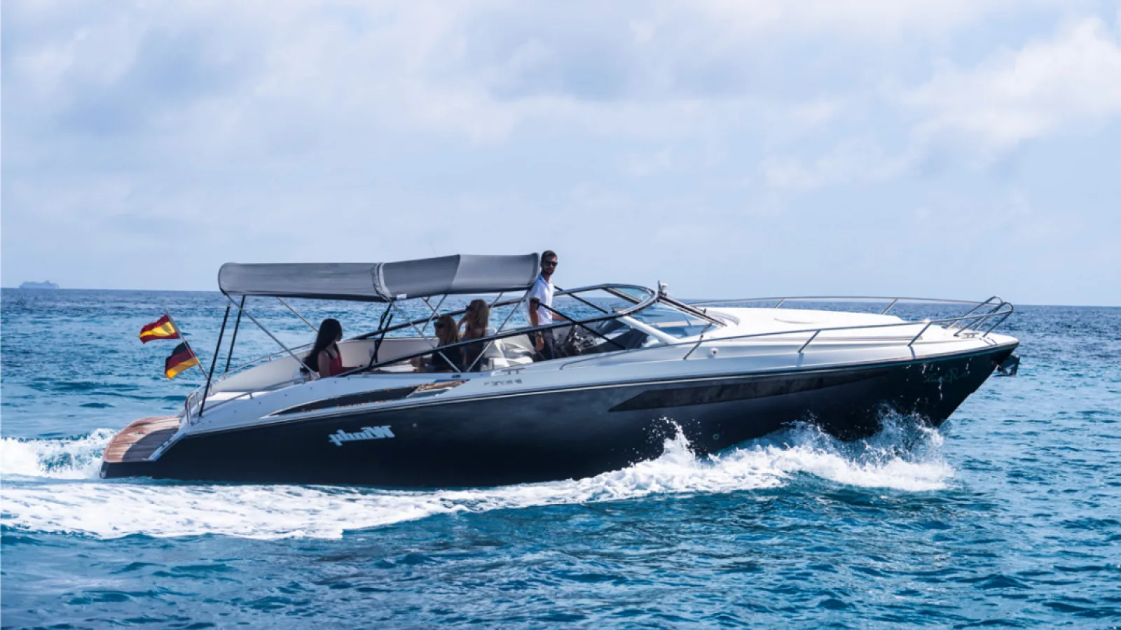 Bestboats WINDY 31 ZONDA GAUDI – Rent Boat Mallorca