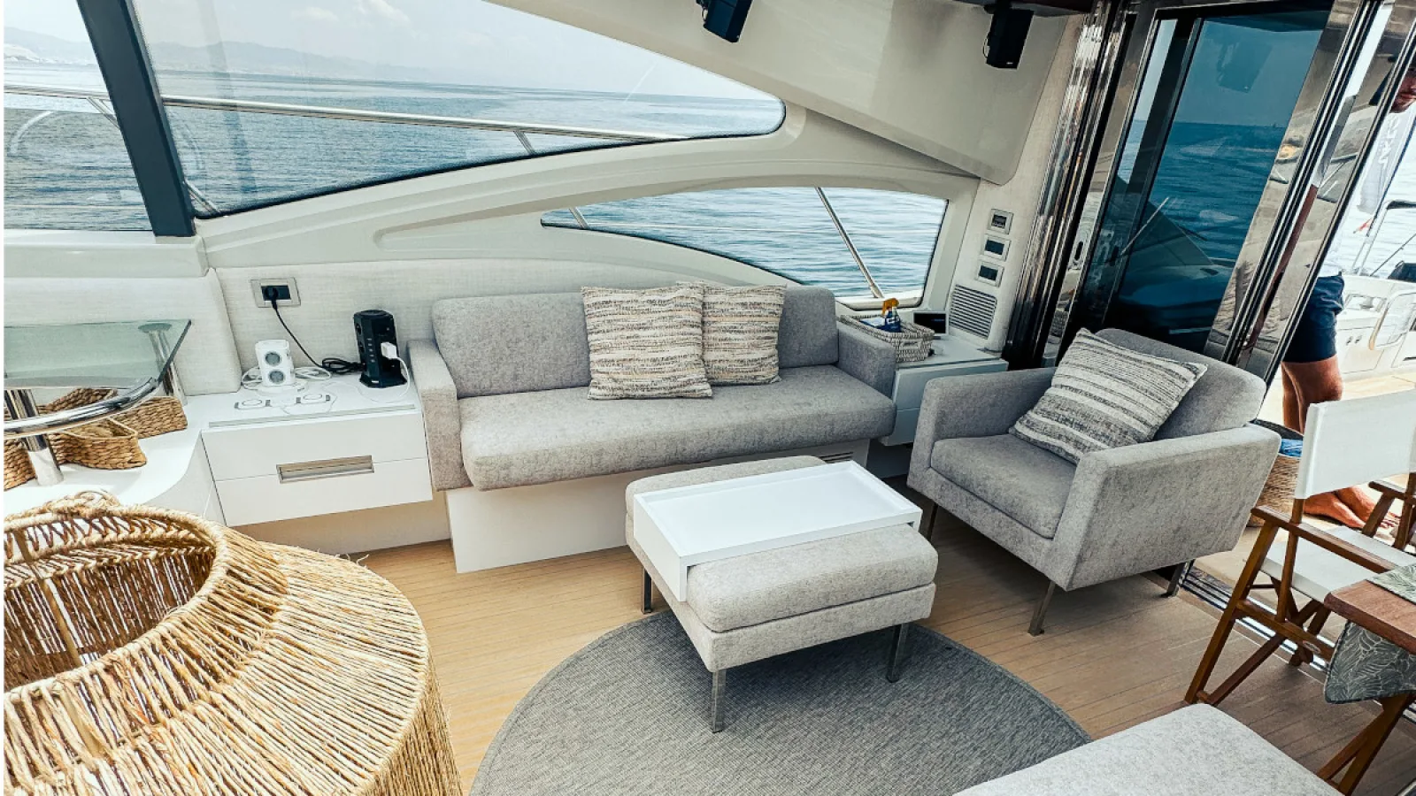 Bestboats AZIMUT 68S Esperanza – Motor Yacht chartern Mallorca