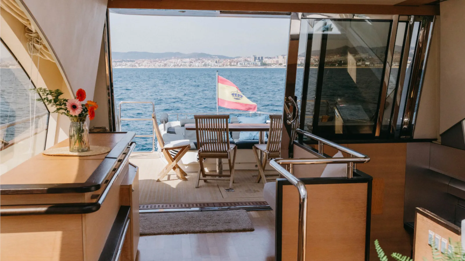 Bestboats AICON 72 SL GADEA – Motor Yacht mieten Mallorca