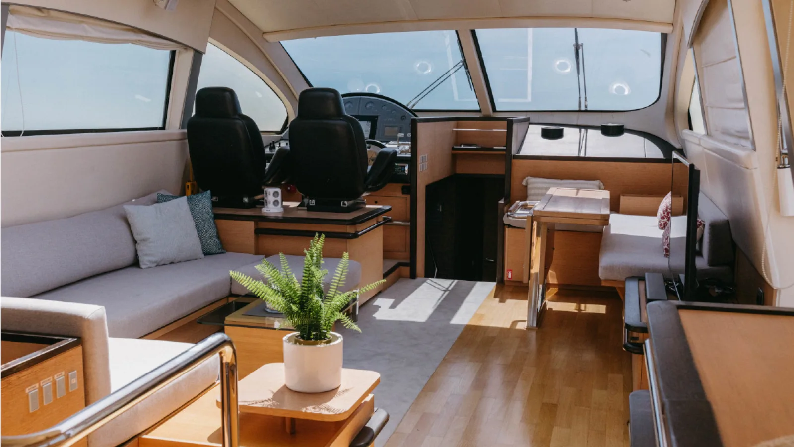 Bestboats AICON 72 SL GADEA – Motorboot mieten Mallorca