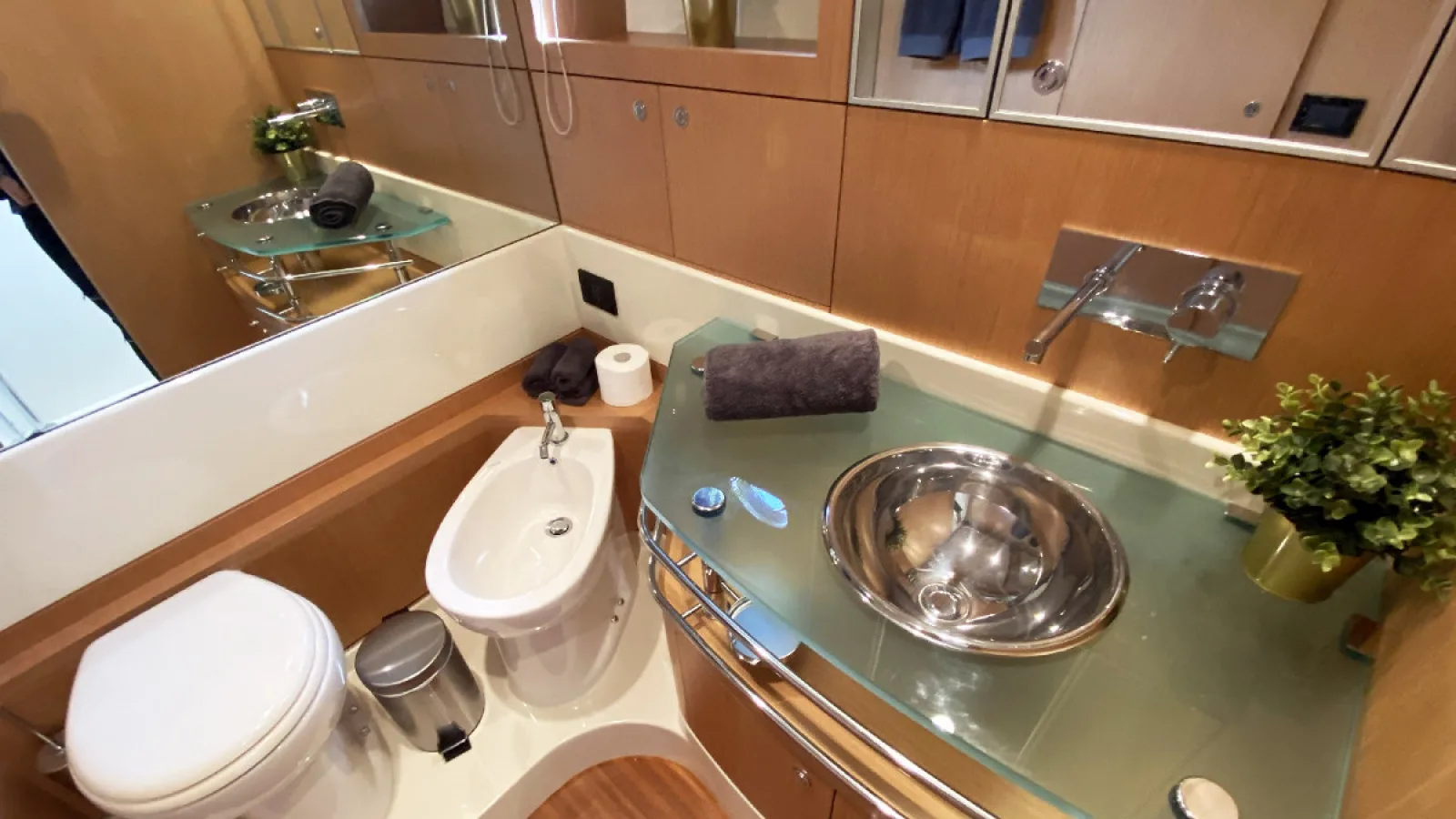Bestboats RIVA VIRTUS 63 Headquarters – Rent Boat Mallorca