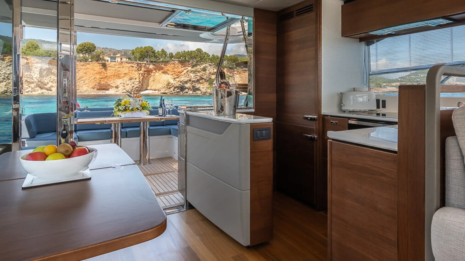 Bestboats PRINCESS S60 Aquavista – Motor Yacht chartern Mallorca