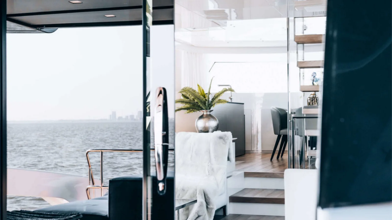Bestboats SANLORENZO SX76 GLOBITO DE MER – Luxusyacht chartern Mallorca