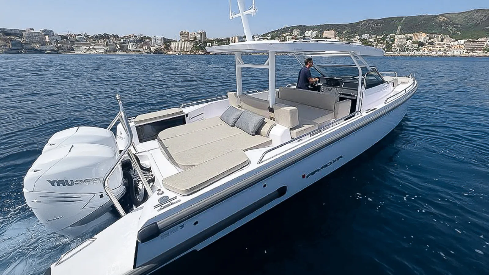 Bestboats AXOPAR 37 SUN TOP MEDITERRANA Level 33 – Yachtcharter Mallorca