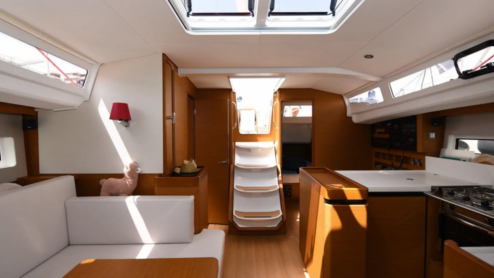Bestboats SUN ODYSSEY 440 Rebelezza – Velero Mallorca