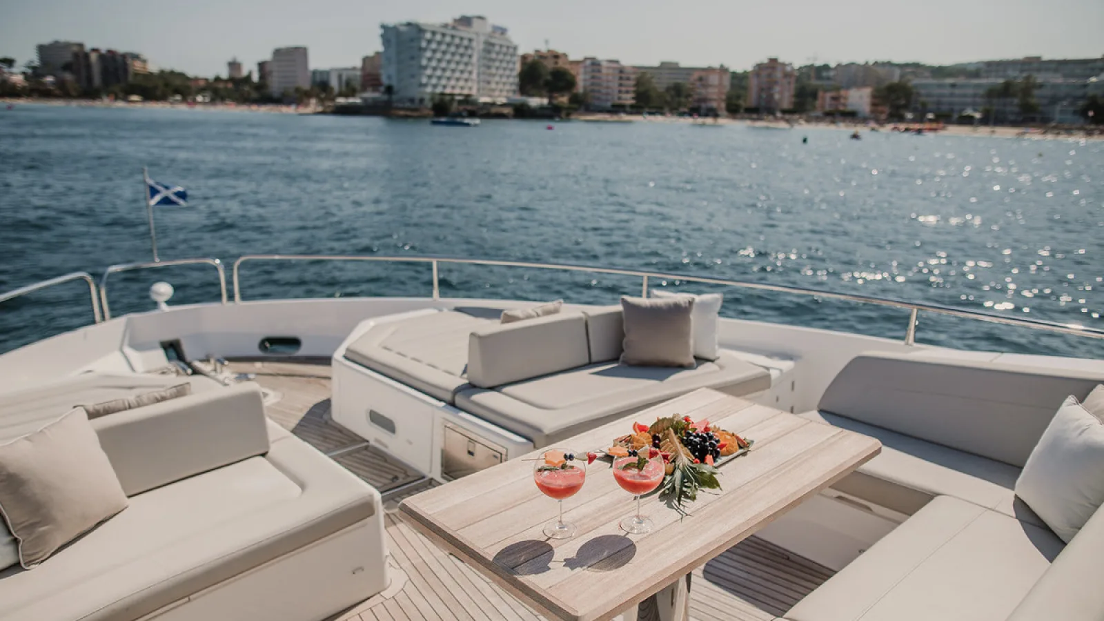 Bestboats SUNSEEKER 76 Lady M – Luxus Yachtcharter Mallorca