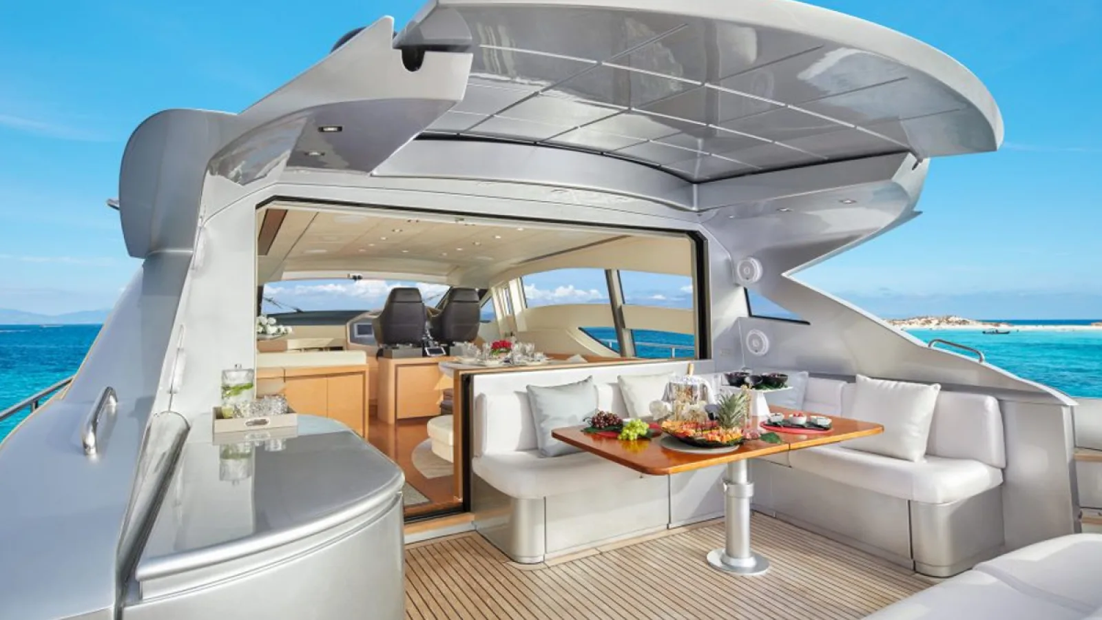 Bestboats PERSHING 72 Legendary – Yacht Charter Mallorca