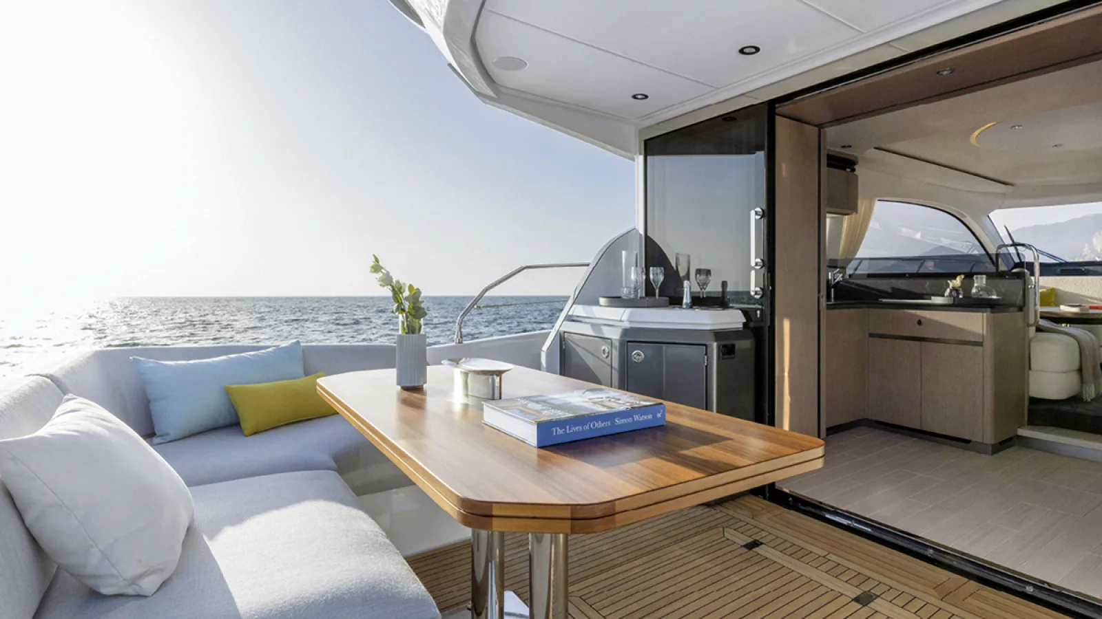 Bestboats AZIMUT 53 FLY Sea Shell – Motor Yacht Rental Mallorca