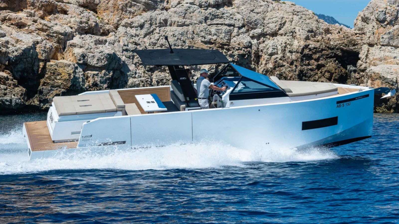 Bestboats DE ANTONIO D34 CRUISER Seabird – Gebrauchte Yacht Mallorca