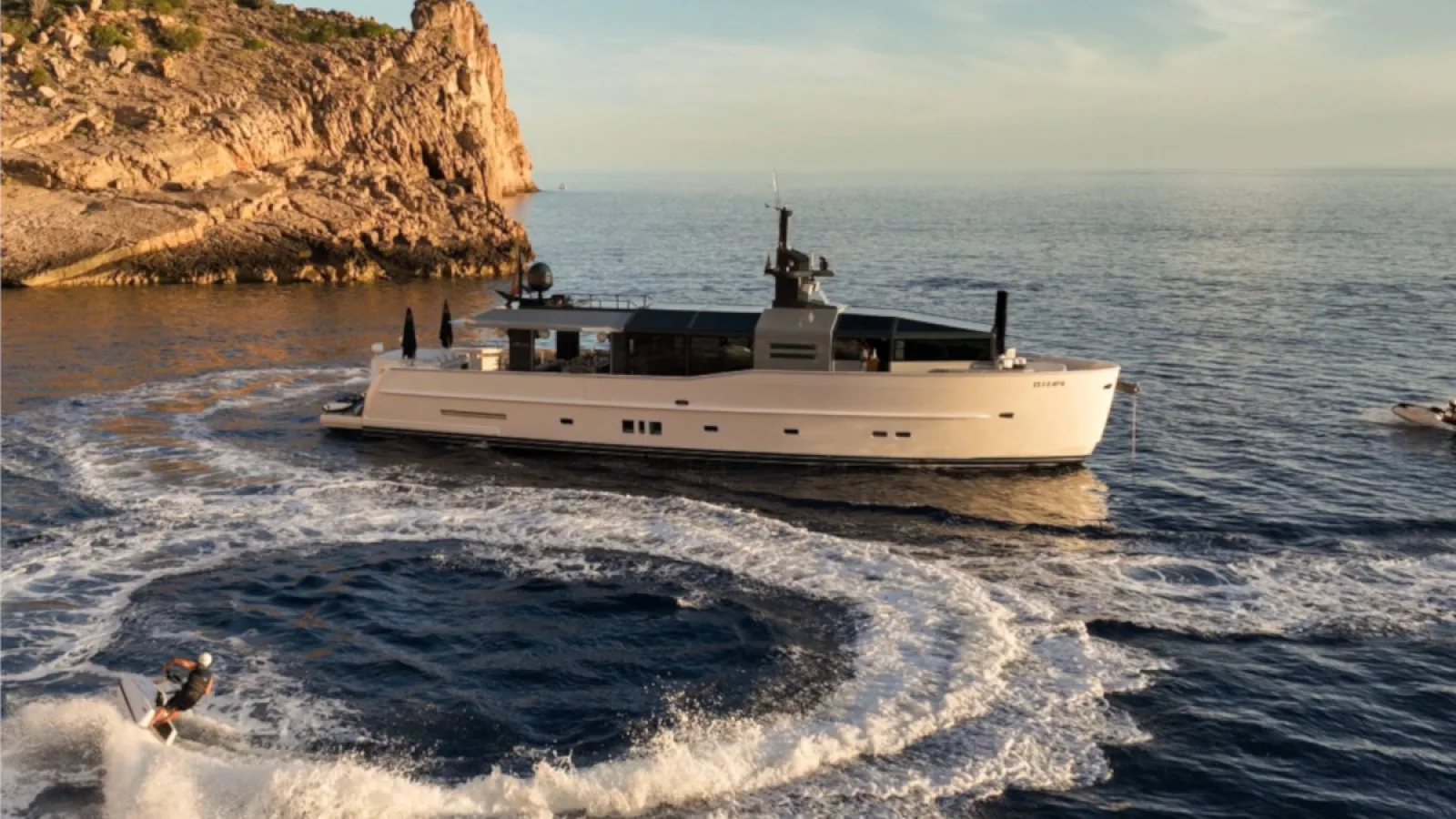 Bestboats ARCADIA 85 DHAMMA II – Yate Privado Mallorca