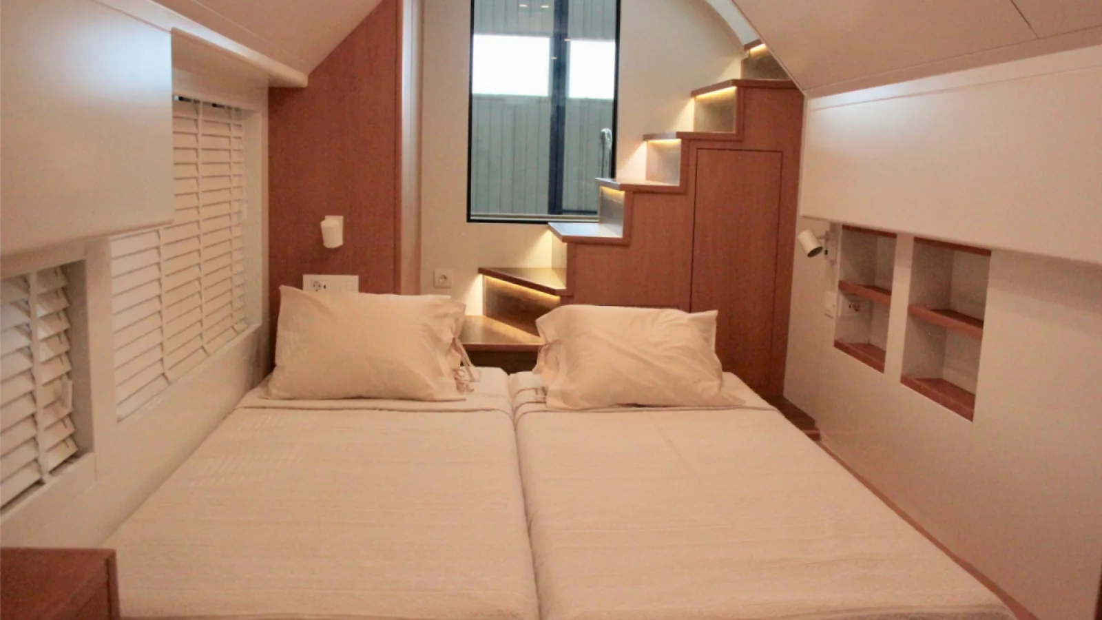Bestboats OCEAN BEAST 65 Irina – Catamaran Lujo Mallorca
