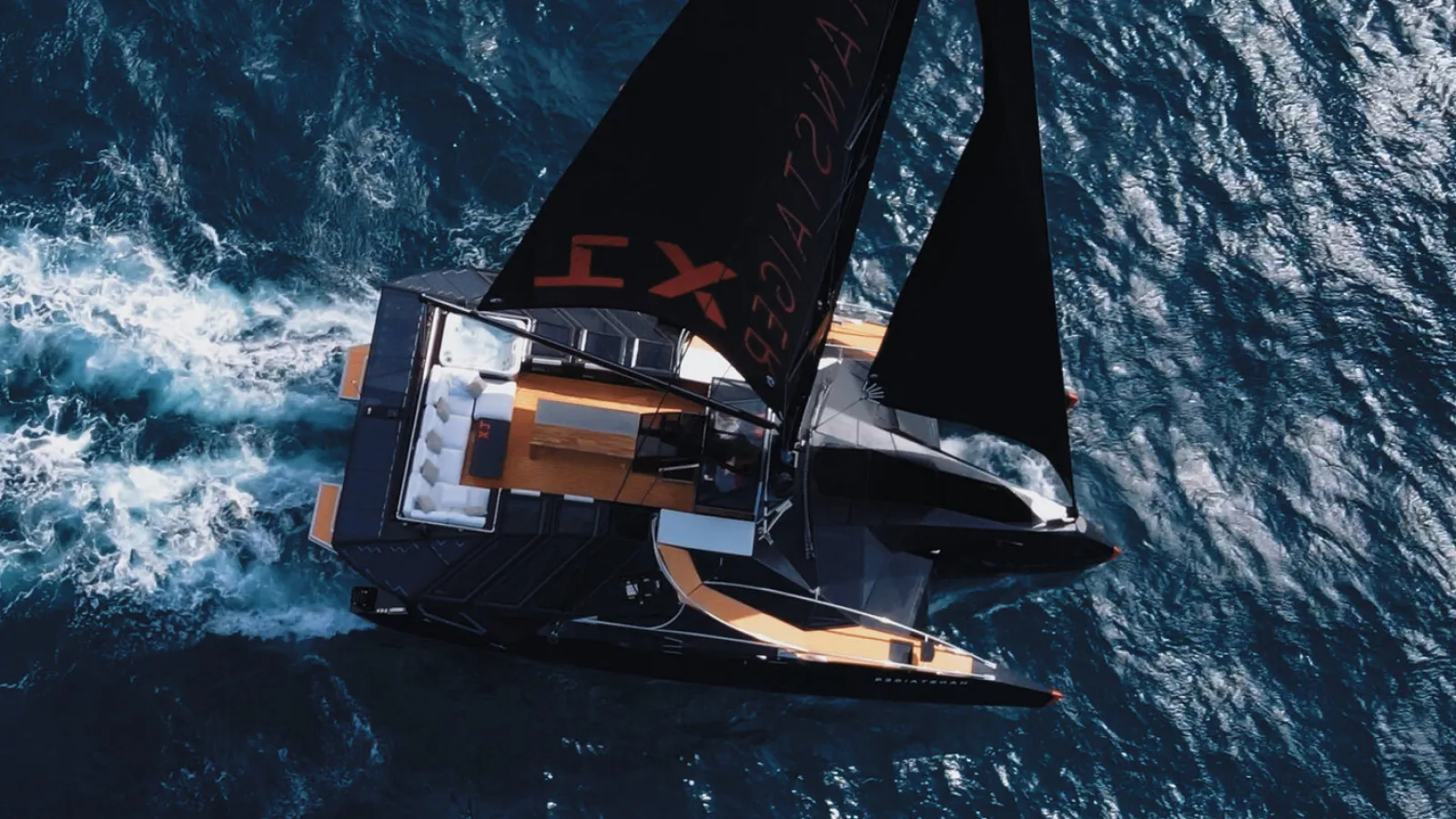 Bestboats HANSTAIGER TRIMARAN X1 – Alquilar Catamaran Mallorca