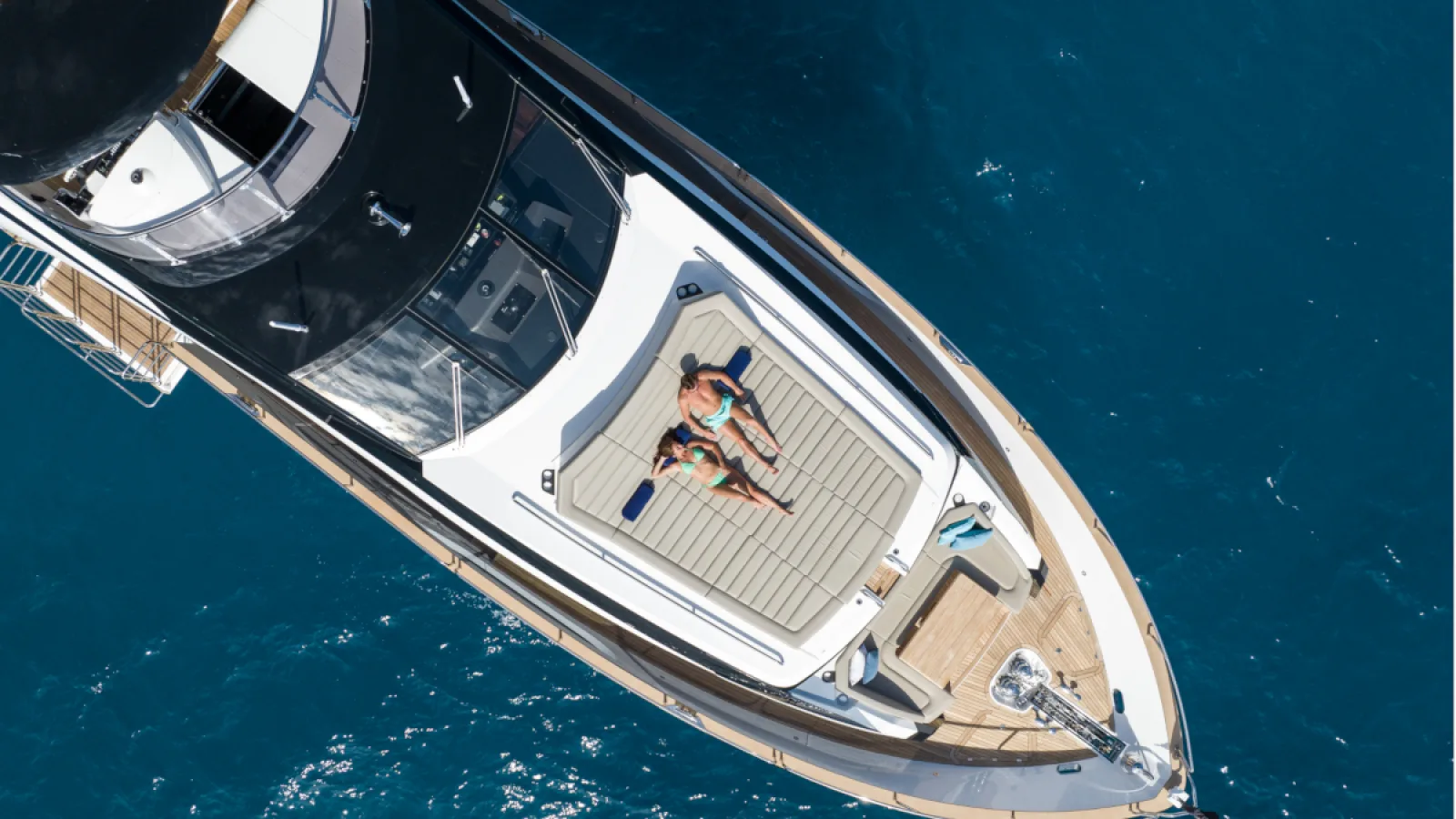 Bestboats SUNSEEKER 95 MEROS BLUE INFINITY ONE – Exklusive Yacht Mallorca