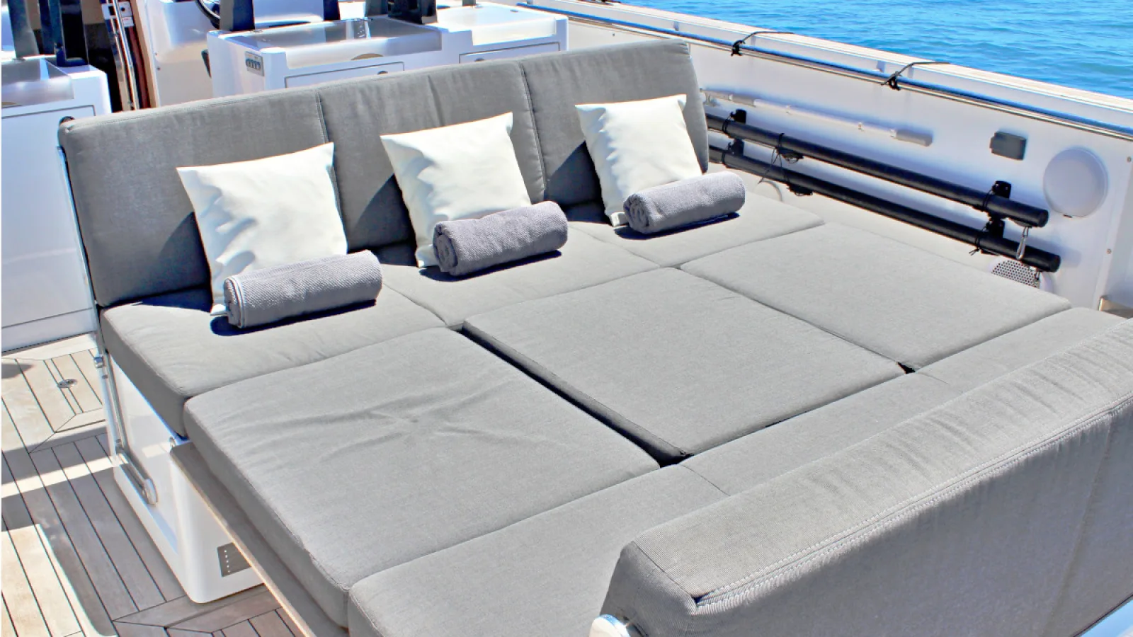 Bestboats FJORD 40 OPEN Celebrate – Motor Yacht Charter Mallorca