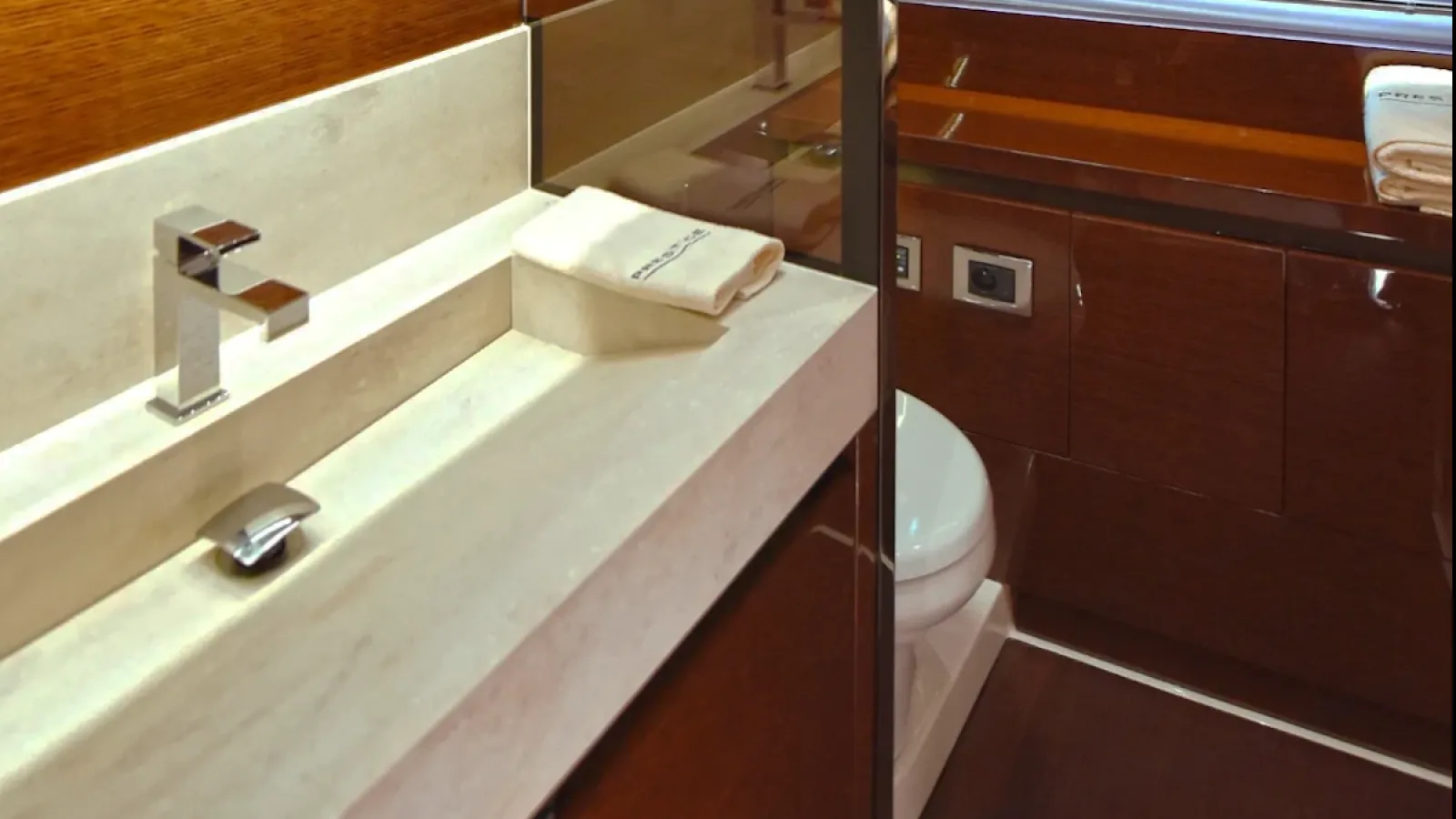 Bestboats PRESTIGE 630 FLY Mavi Mar – Yacht Charter Mallorca