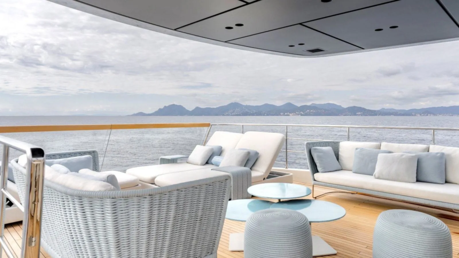 Bestboats SANLORENZO SD118 Sabbatical – Private Yacht Mallorca