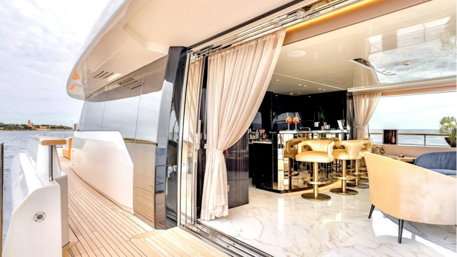 Bestboats SANLORENZO SD118 Sabbatical – Luxusyacht chartern Mallorca