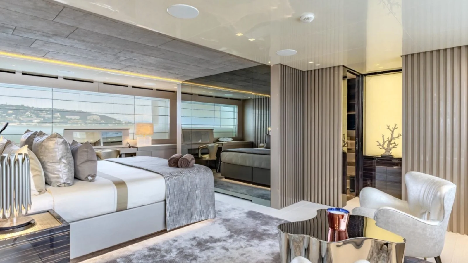 Bestboats SANLORENZO SD118 Sabbatical – Exklusive Yacht Mallorca