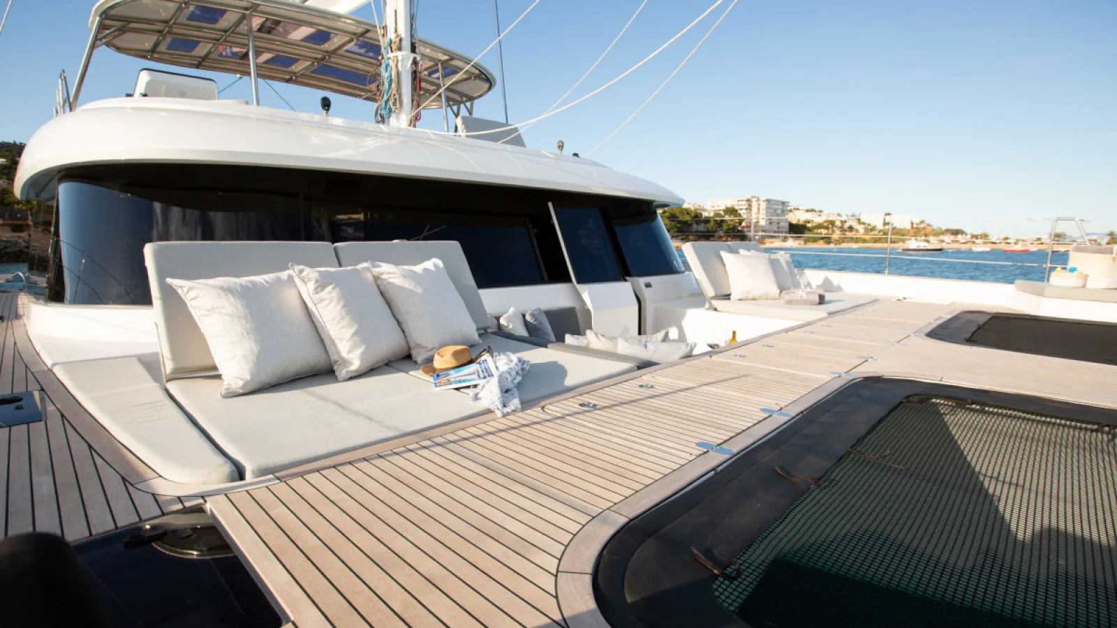 Bestboats SUNREEF 60 Sunbreeze – Boat Rental Mallorca