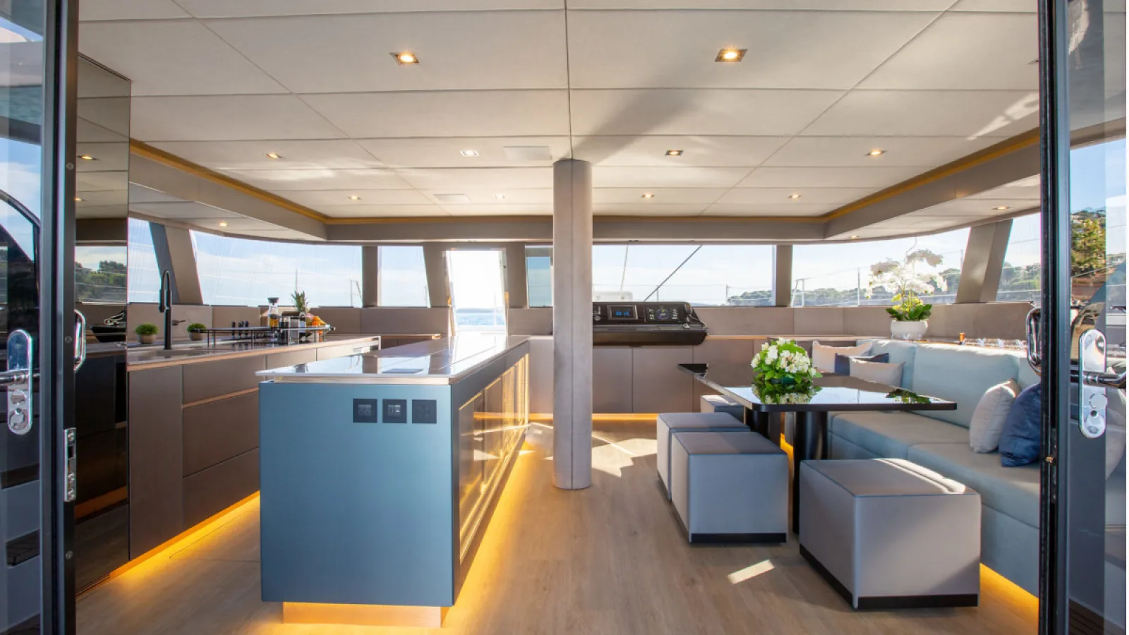 Bestboats SUNREEF 60 Sunbreeze – Catamaran Charter Mallorca