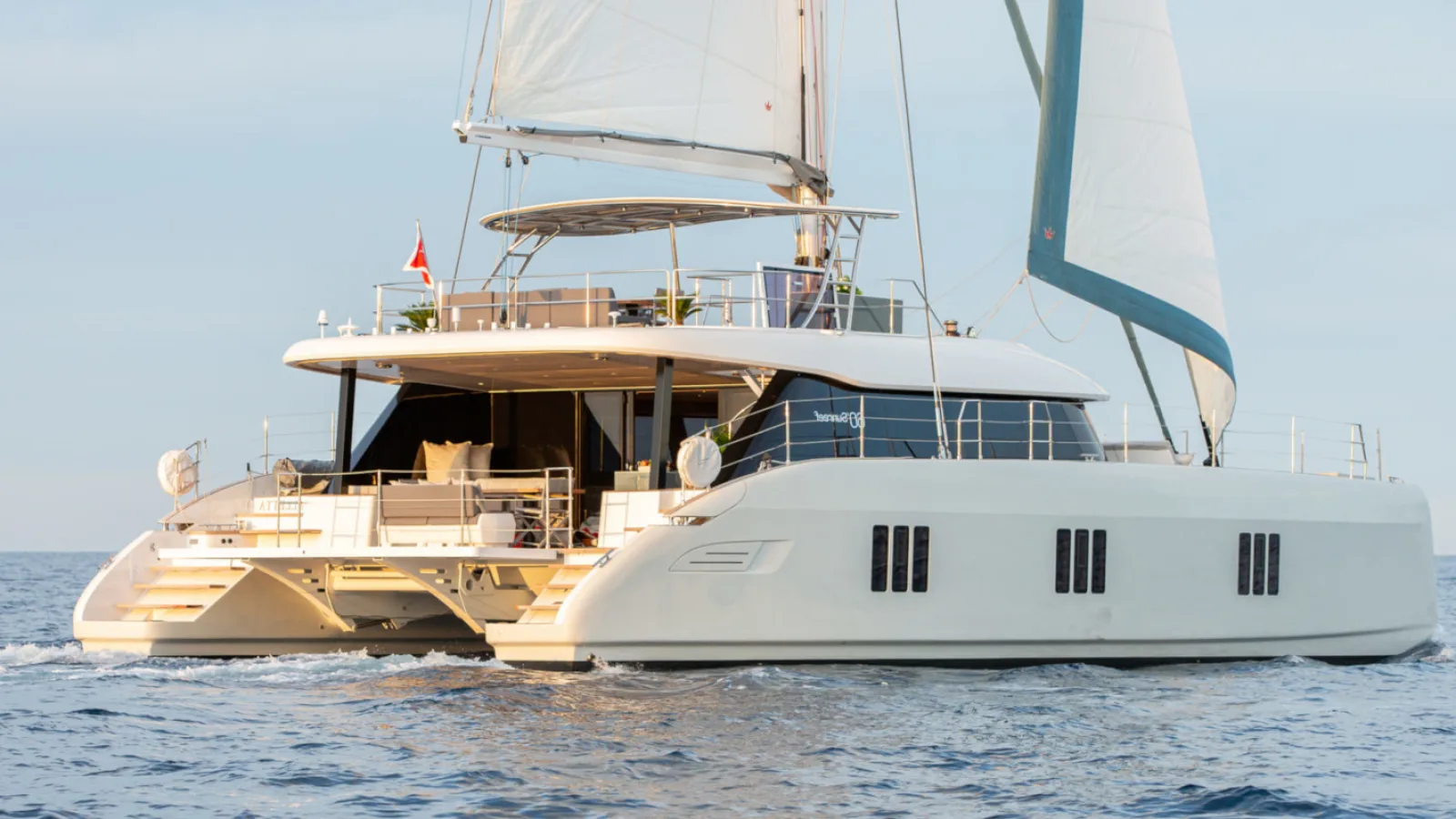 Bestboats SUNREEF 60 Sunbreeze – Catamaran Rental Mallorca