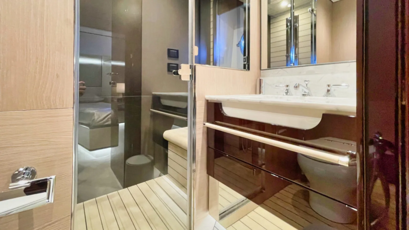 Bestboats AZIUMT GRANDE 27M Wave – Luxus Yachtcharter Mallorca