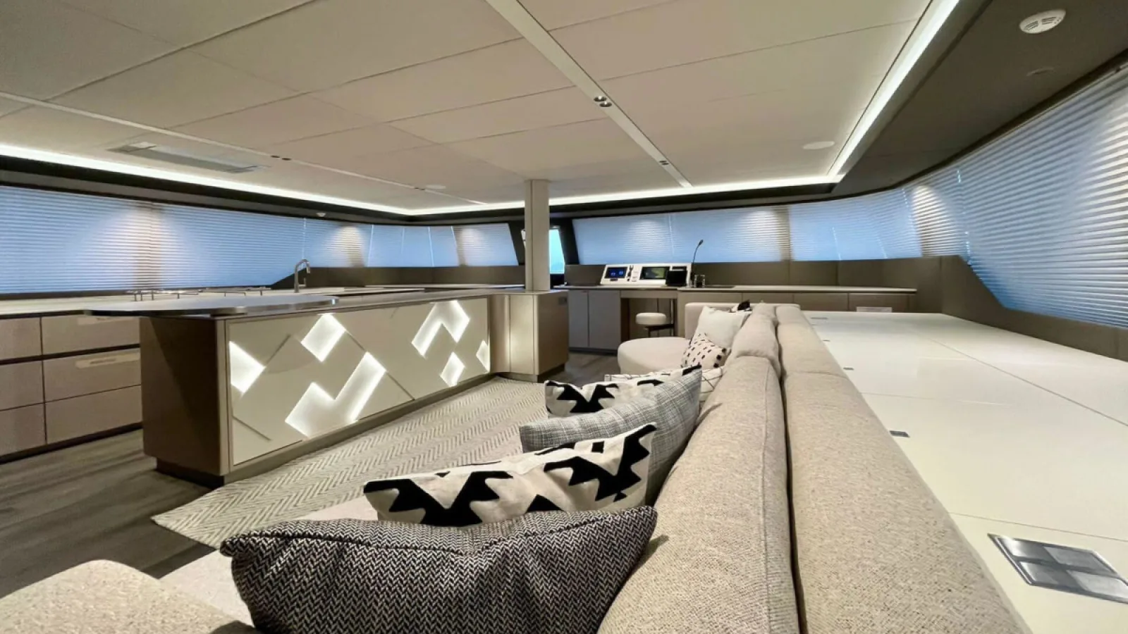 Bestboats SUNREEF 70 Yolo – Catamaran Mallorca