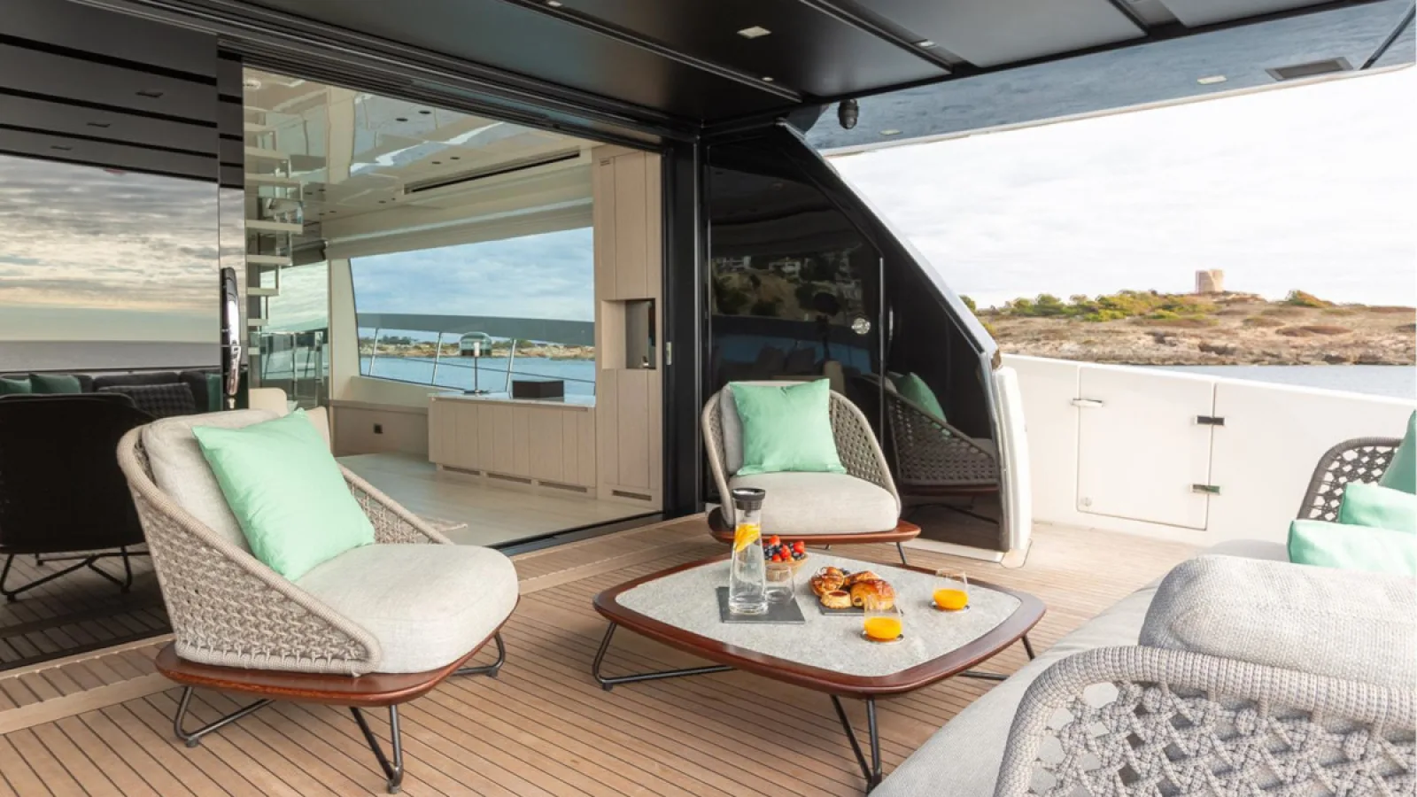 Bestboats SANLORENZO SX76 Cloud IX – Luxusyacht chartern Mallorca
