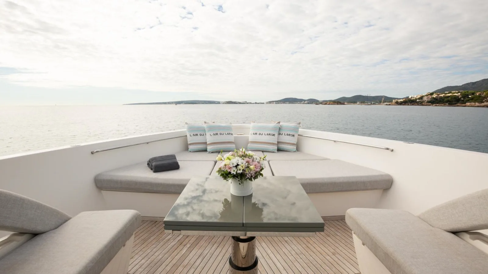 Bestboats SANLORENZO SX76 Cloud IX – Luxusyacht mieten Mallorca