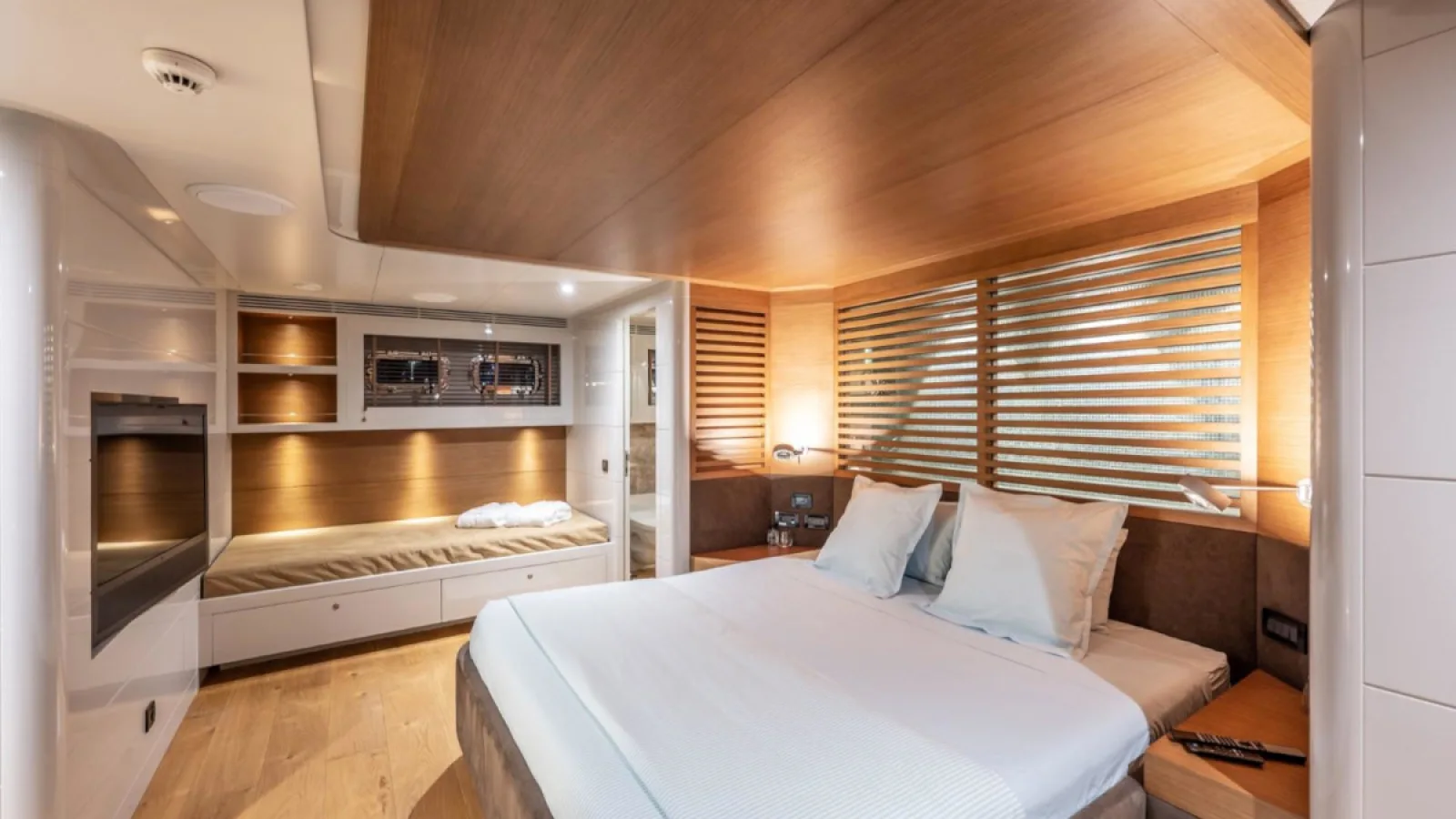 Bestboats TANSU CUDA CLASS 124 So `Mar – Alquiler Yate Lujo Mallorca