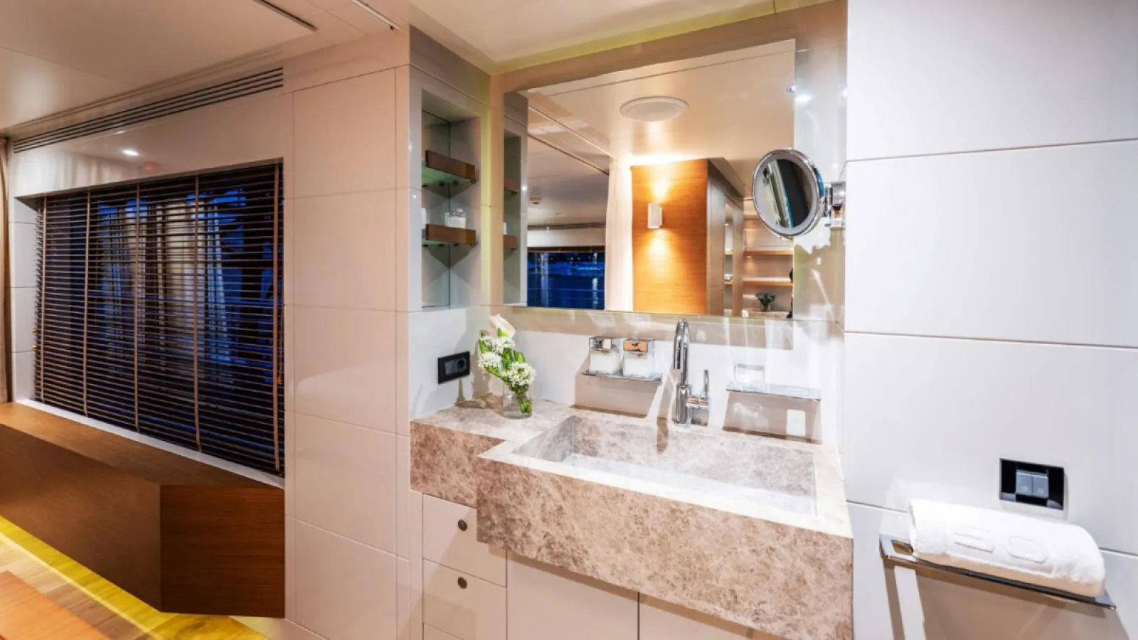 Bestboats TANSU CUDA CLASS 124 So `Mar – Yate Privado Mallorca