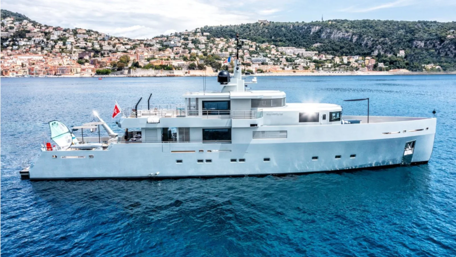 Bestboats TANSU CUDA CLASS 124 So `Mar – Charter Yate Lujo Mallorca
