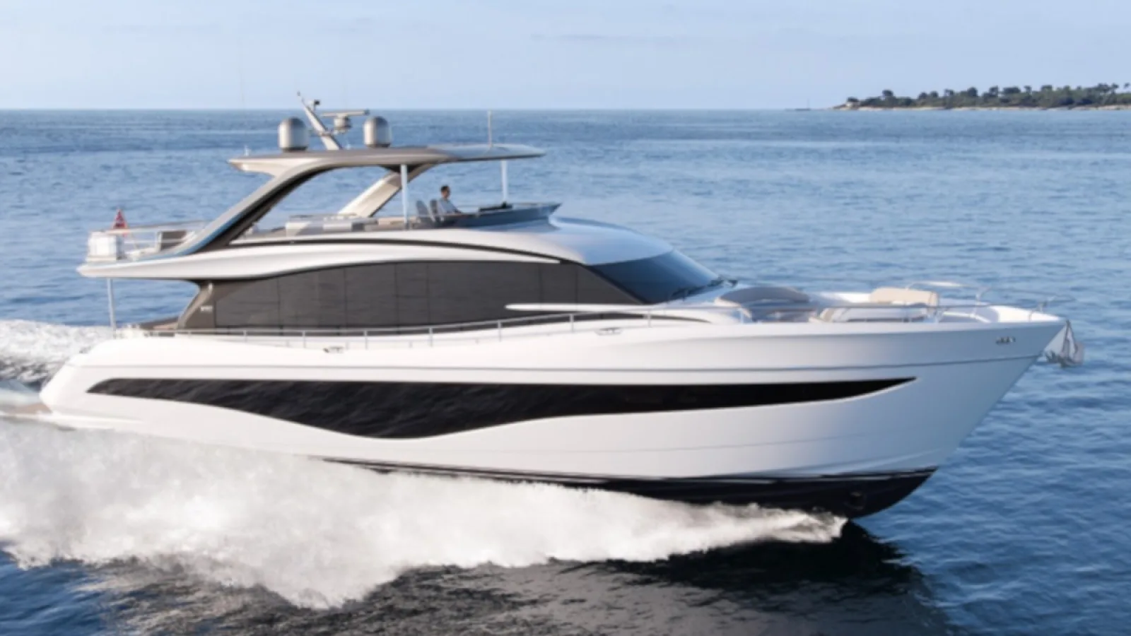 Bestboats PRINCESS Y80 Lumi – Charter Yate Lujo Mallorca
