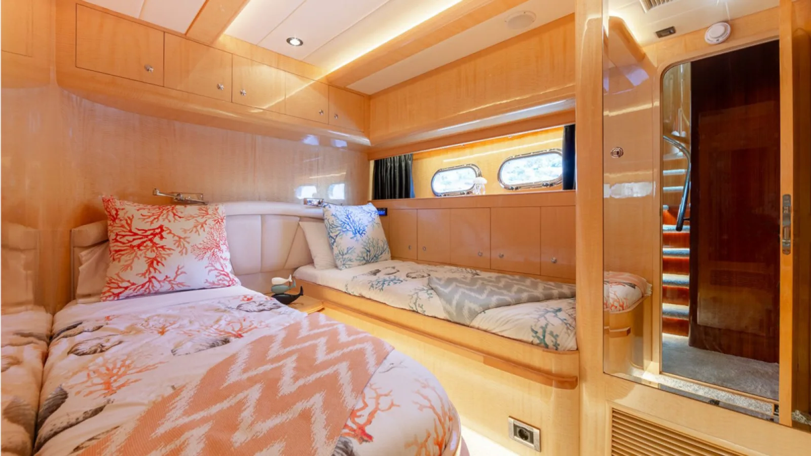 Bestboats ELEGANCE 78 Ehthele – Motor Yacht Charter Mallorca