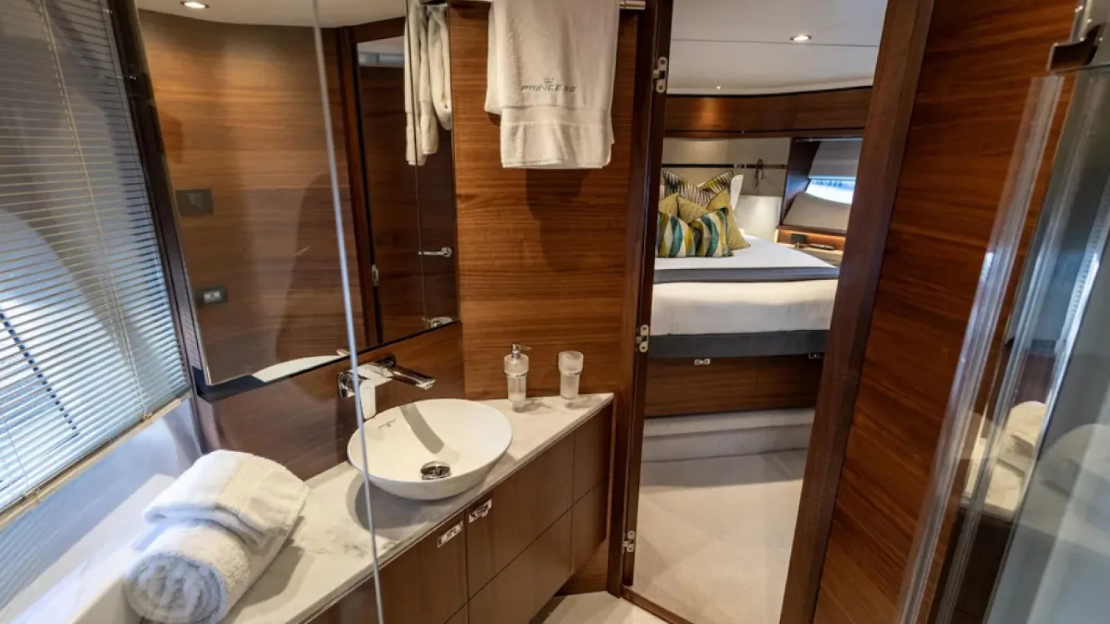 Bestboats PRINCESS S66 THE NEGOTIATOR – Used Yacht Mallorca
