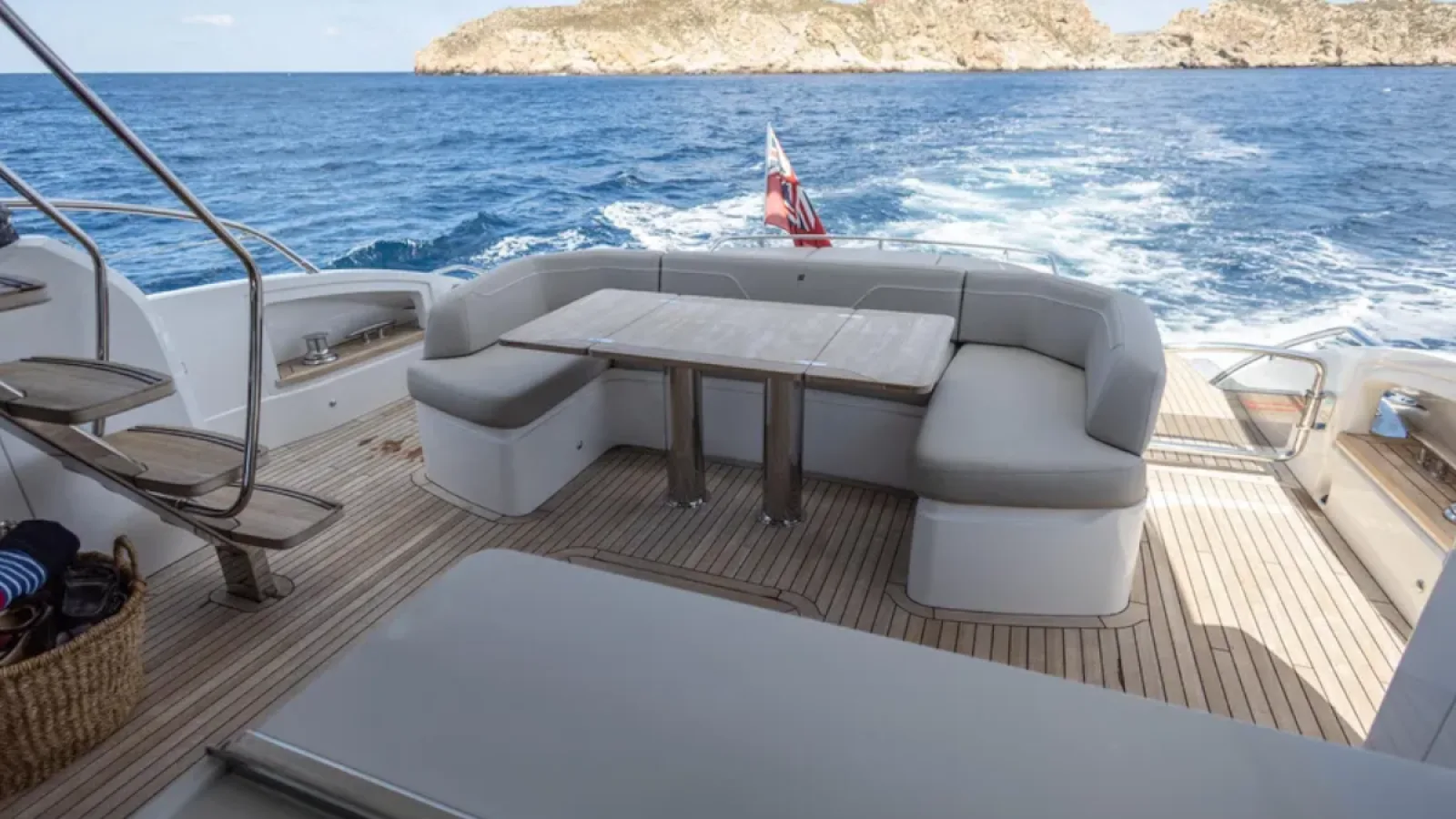 Bestboats PRINCESS S66 THE NEGOTIATOR – Yacht Sales Mallorca