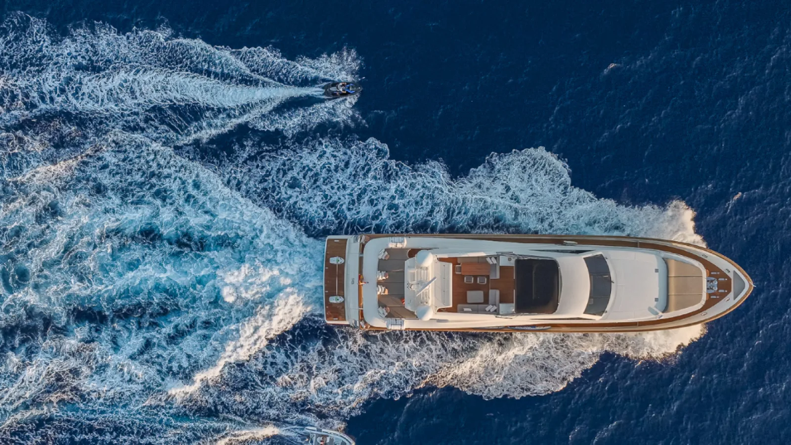 Bestboats ASTONDOA 102 GLX B4 – Luxusyacht mieten Mallorca