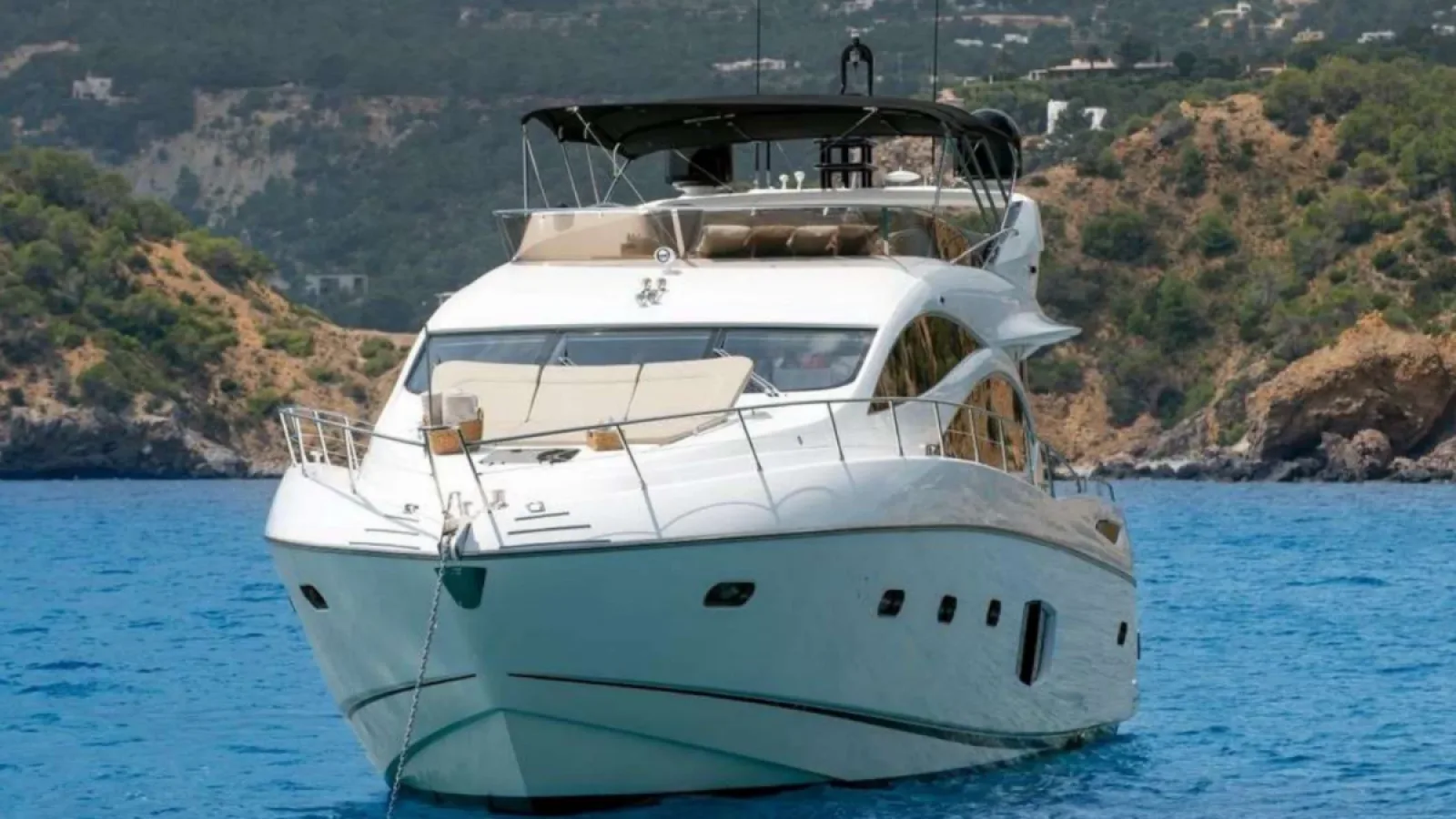 Bestboats SUNSEEKER MANHATTAN 70 CALA DI LUNA – Boat Rental Mallorca