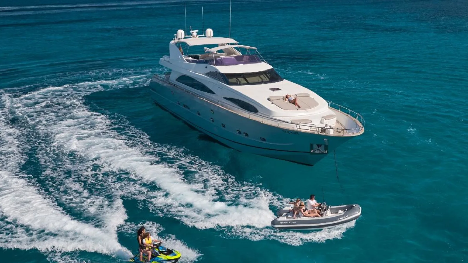 Bestboats ASTONDOA 95 KIAWAH II – Luxusyacht mieten Mallorca