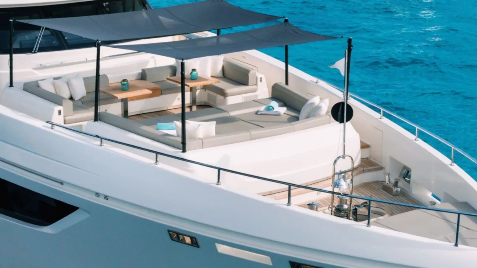Bestboats FERRETTI CUSTOM LINE 37M Kiki V – Yachtcharter Mallorca