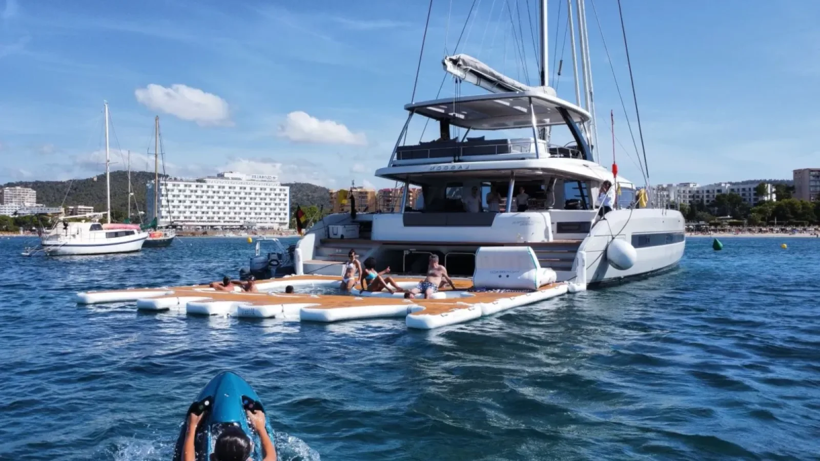 Bestboats LAGOON Lagoon Sixty5 – Alquiler Barco Mallorca