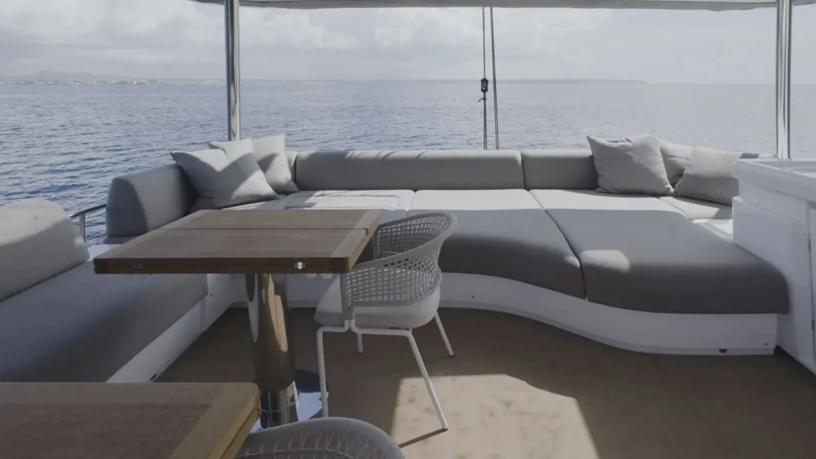 Bestboats LAGOON Lagoon Sixty5 – Alquiler Catamaran Mallorca