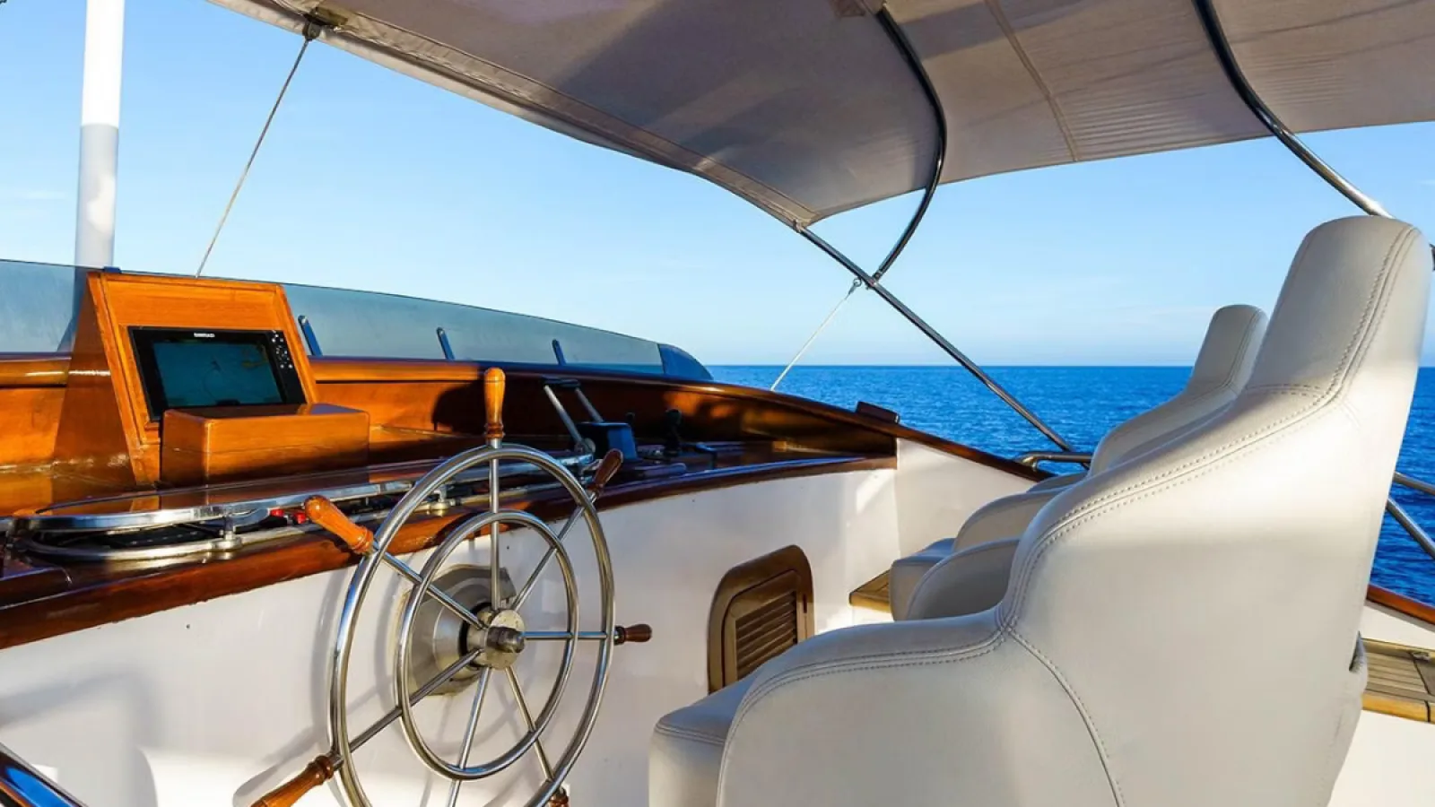 Bestboats CRN ANCONA SPIRIT OF MK – Private Yacht Mallorca